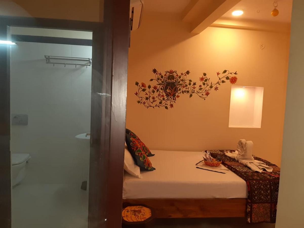 Swiss House Apartment Джодпур Екстериор снимка